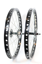 Load image into Gallery viewer, Technique BMX 20in Alloy BMX Wheelset Sealed Bearing High flange 36 h