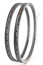 Load image into Gallery viewer, Technique Carbon Fiber Rims