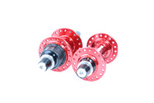 Load image into Gallery viewer, Technique Low Flange Race Hubs