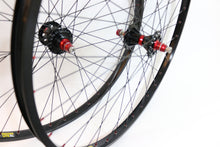 Load image into Gallery viewer, Wheelset - Technique Hub &amp; Sun Rim (29&quot;) Colored Spokes